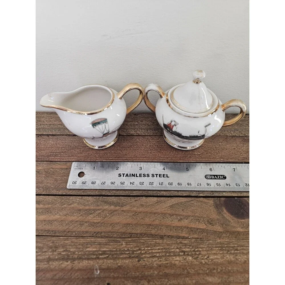 Small Vintage Kingwood China Creamer And Sugar Carriage Wagon Stagecoach Design